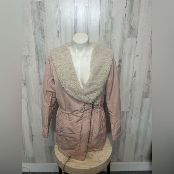 Pink sweater - Picture 3 of 7